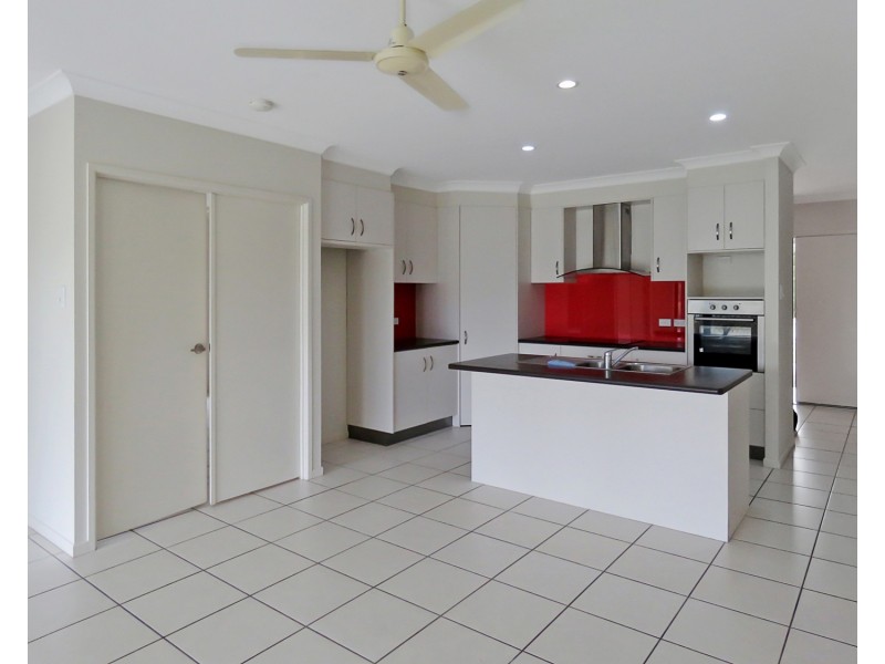 34 Scenic Crescent, Bowen QLD 4805