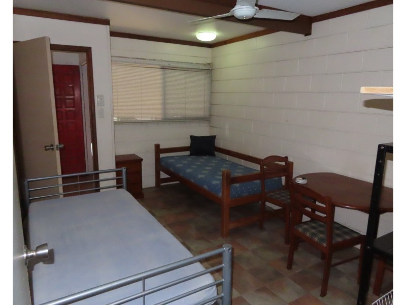 37 Golf Links Road, Bowen QLD 4805