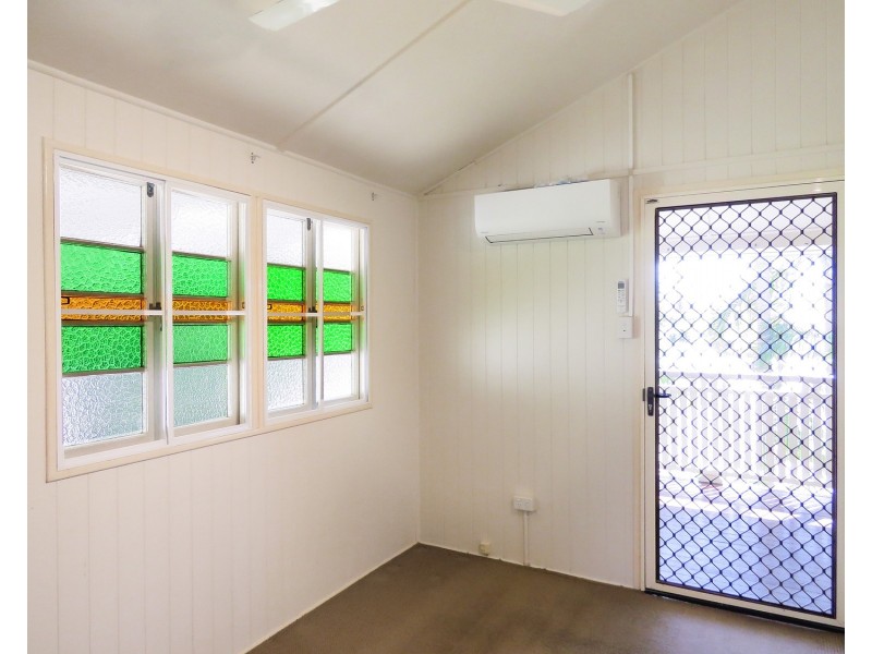 31 Thomas Street, Bowen QLD 4805