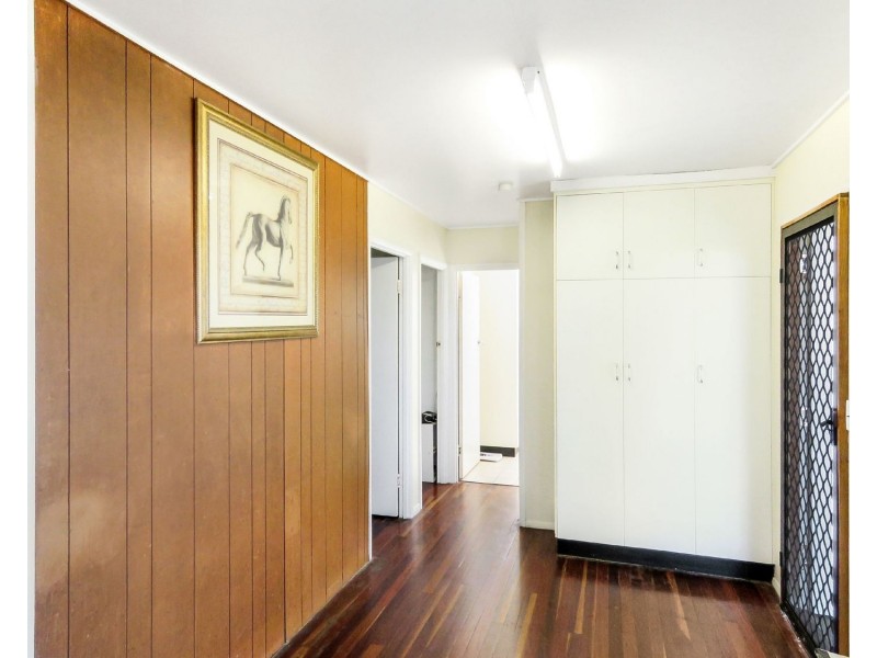 15 Mackenzie Street, Bowen QLD 4805