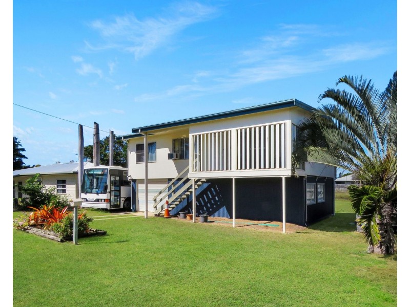 15 Mackenzie Street, Bowen QLD 4805