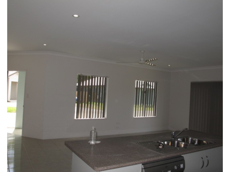 7 Eighth Close, Bowen QLD 4805