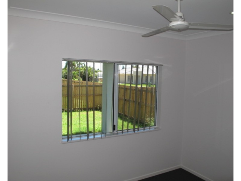 7 Eighth Close, Bowen QLD 4805