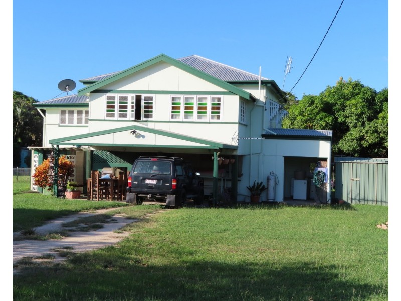 44 Murroona Street, Bowen QLD 4805