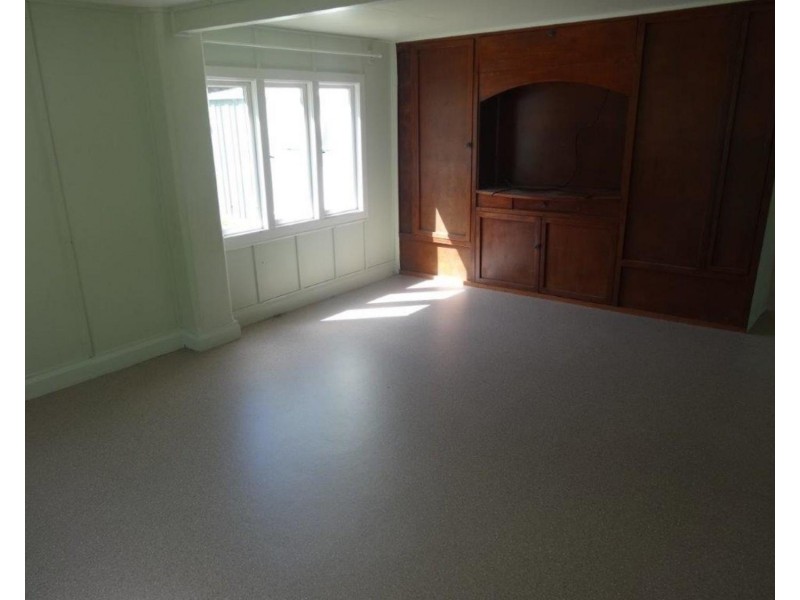 44 Murroona Street, Bowen QLD 4805