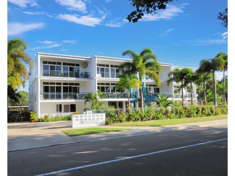 10/89 Horseshoe Bay Road, Bowen QLD 4805