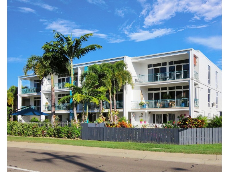 10/89 Horseshoe Bay Road, Bowen QLD 4805