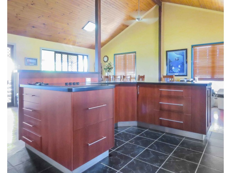 28 Rose Bay Road, Bowen QLD 4805