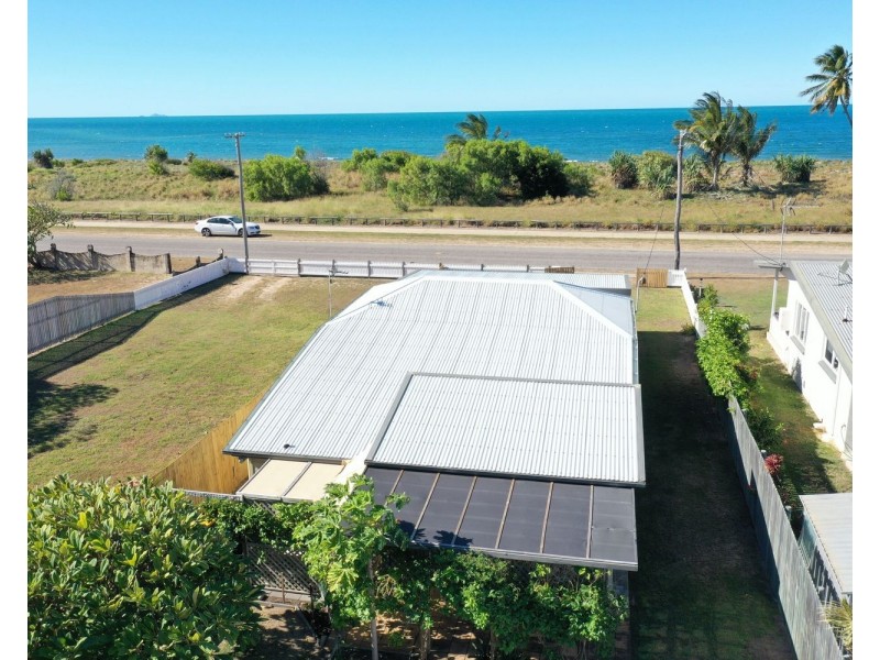 67 Queens Beach Esplanade, Bowen QLD 4805