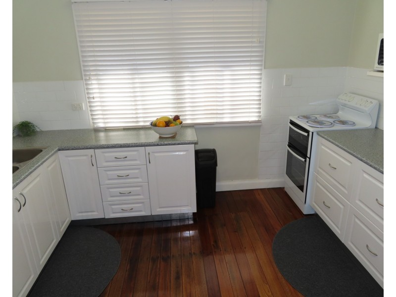 67 Queens Beach Esplanade, Bowen QLD 4805