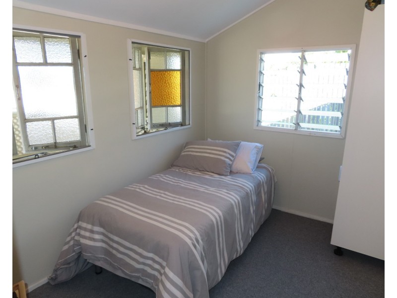 67 Queens Beach Esplanade, Bowen QLD 4805