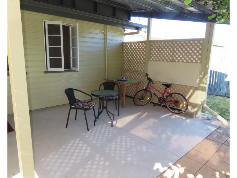67 Queens Beach Esplanade, Bowen QLD 4805