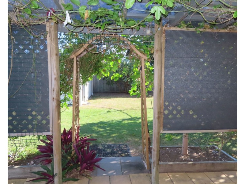 67 Queens Beach Esplanade, Bowen QLD 4805