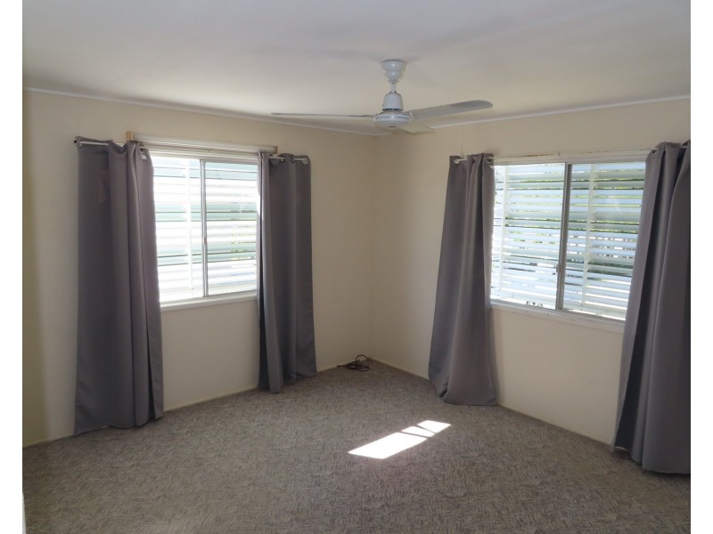 12 Banksia Street, Bowen QLD 4805