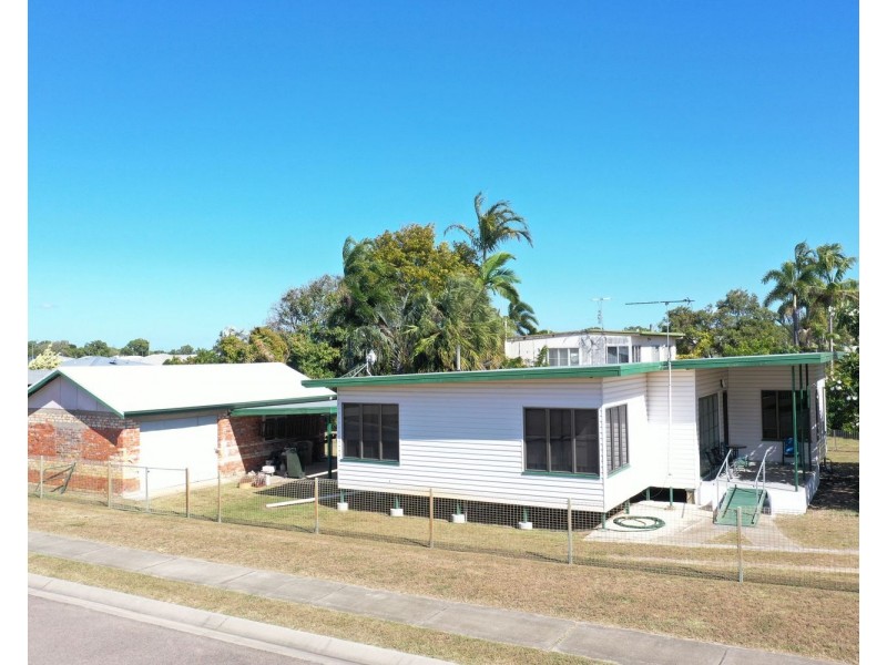 9 Mackenzie Street, Bowen QLD 4805