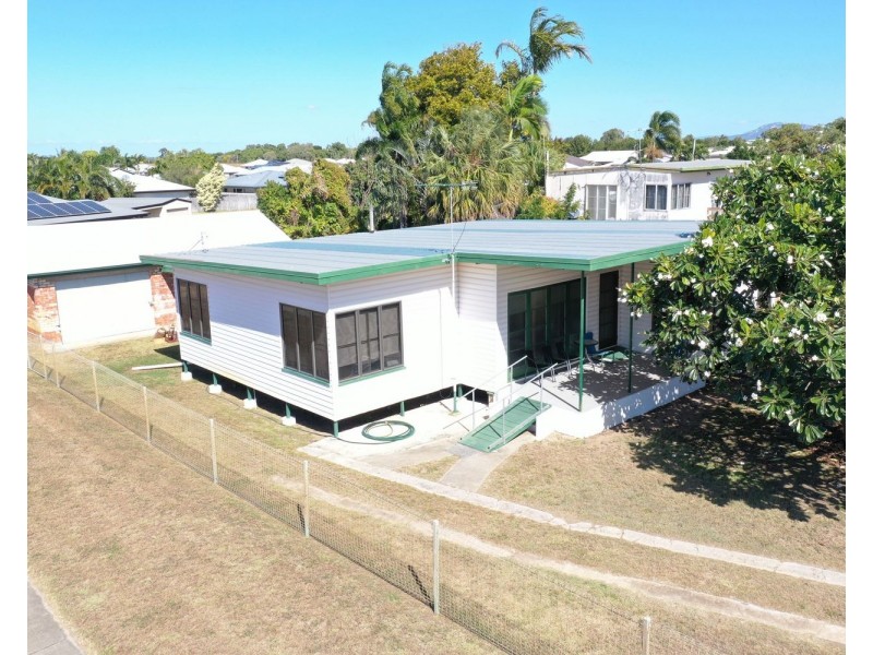 9 Mackenzie Street, Bowen QLD 4805