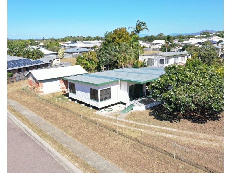 9 Mackenzie Street, Bowen QLD 4805