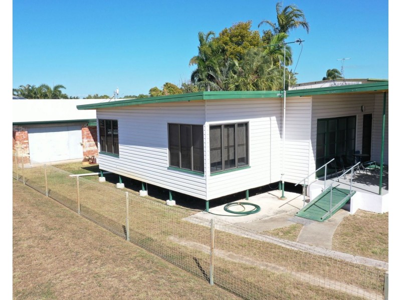 9 Mackenzie Street, Bowen QLD 4805