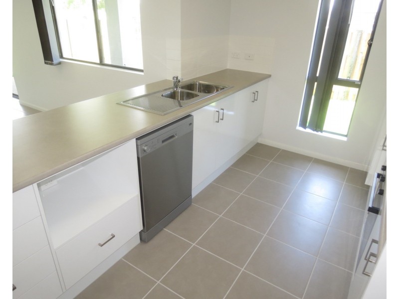 25 Duke Street, Bowen QLD 4805