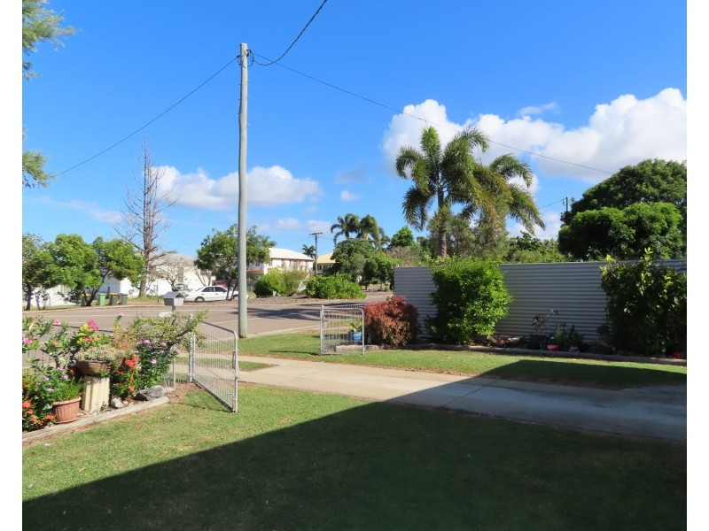 52 George Street, Bowen QLD 4805