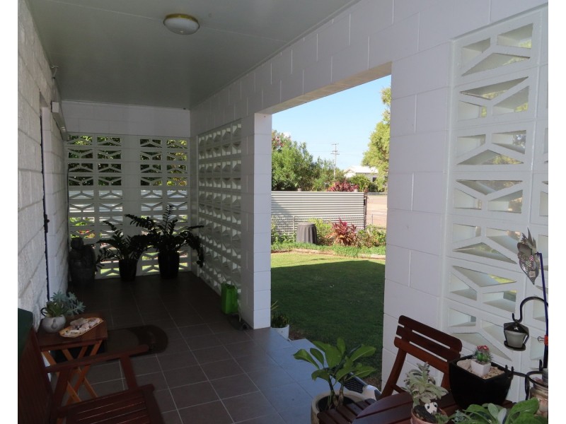 52 George Street, Bowen QLD 4805