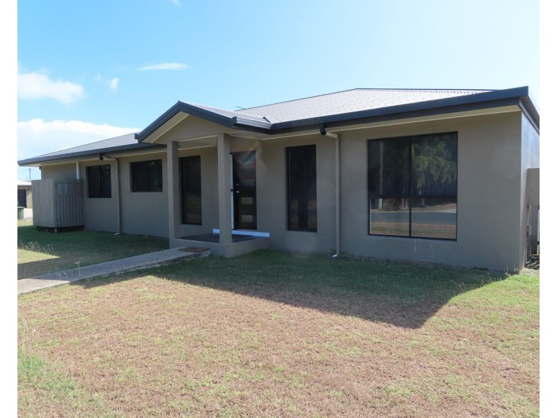 2 Lime Tree Court, Bowen QLD 4805