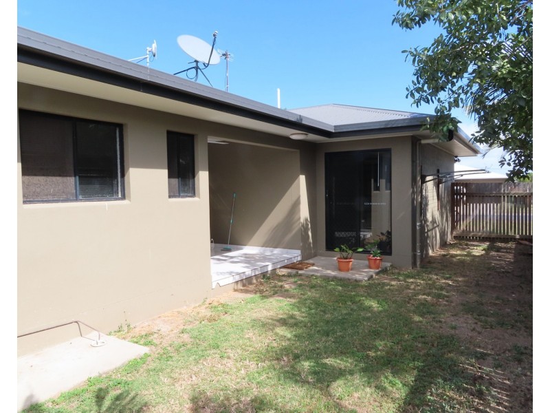 2 Lime Tree Court, Bowen QLD 4805