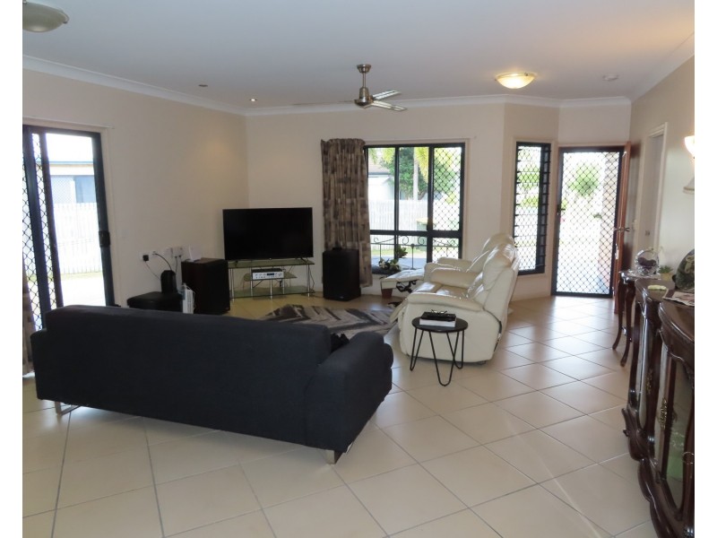 2 McDonnell Place, Bowen QLD 4805