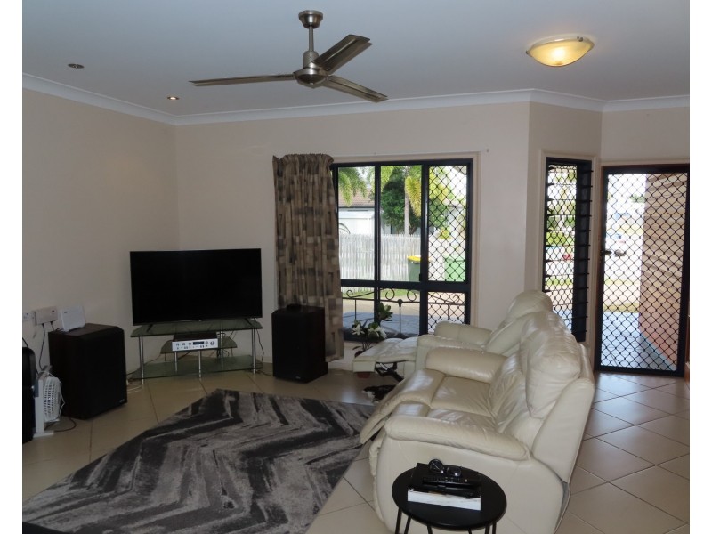 2 McDonnell Place, Bowen QLD 4805