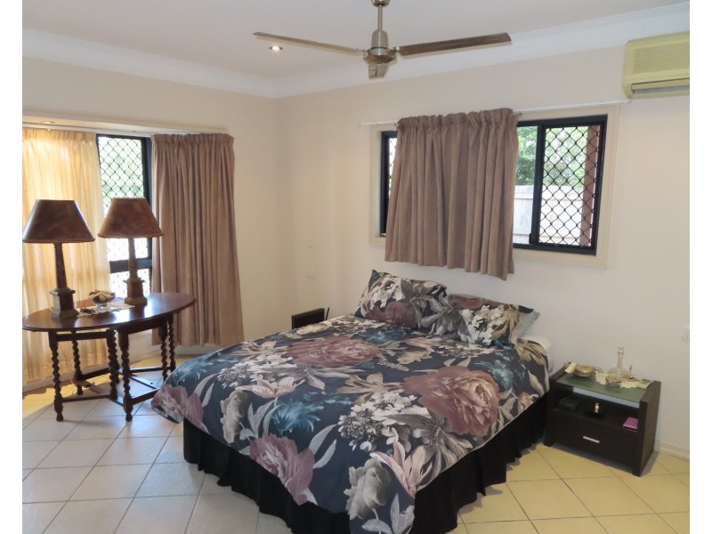 2 McDonnell Place, Bowen QLD 4805