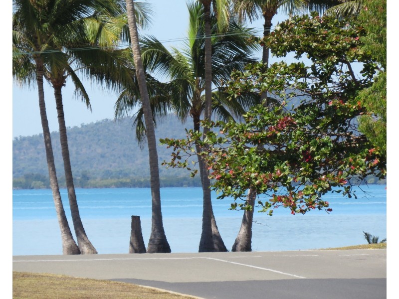 76 Dalrymple Street, Bowen QLD 4805