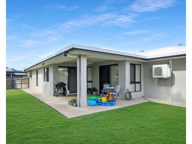 6 Lexington Court, Bowen QLD 4805