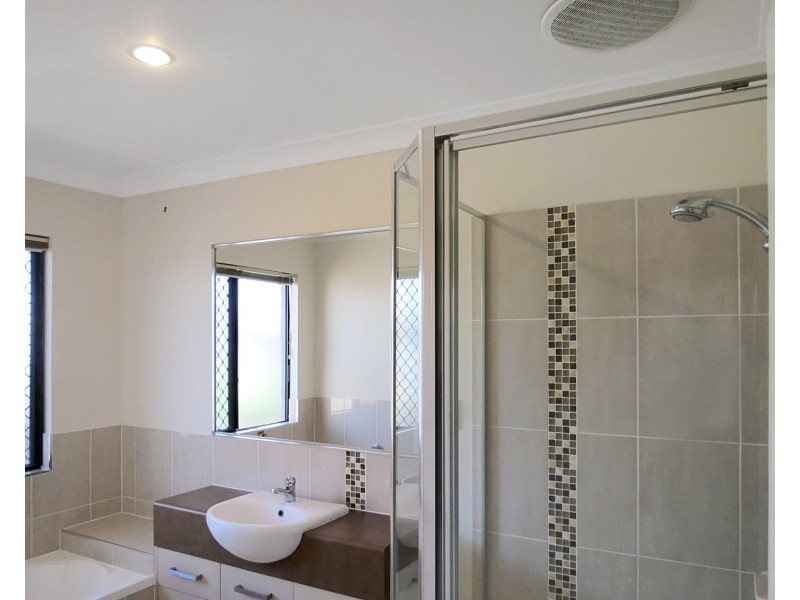 6 Lexington Court, Bowen QLD 4805