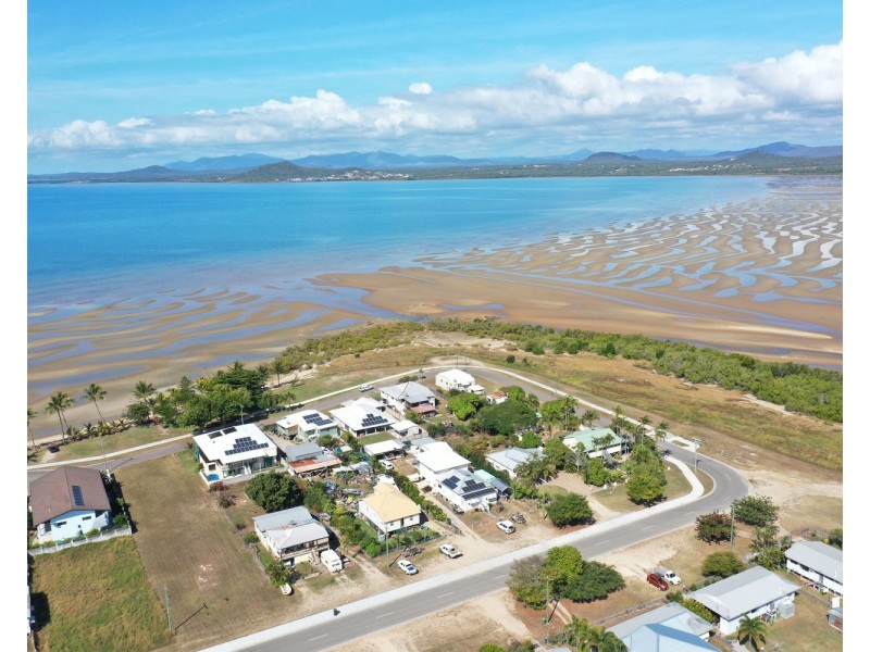 33 Dalrymple Street, Bowen QLD 4805
