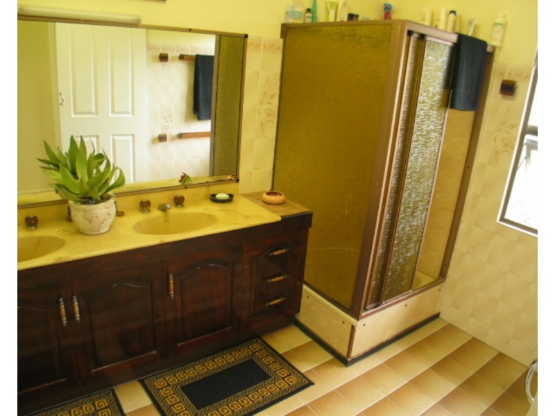 30 Rose Bay Road, Bowen QLD 4805