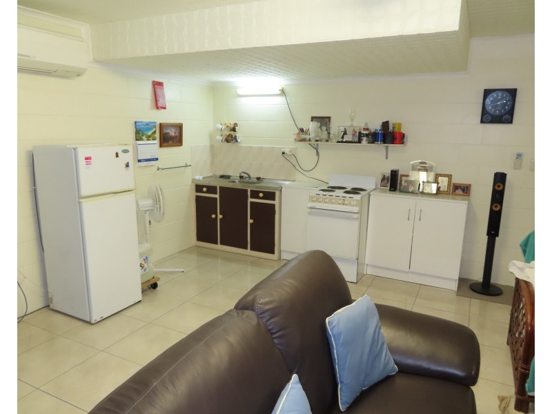 30 Rose Bay Road, Bowen QLD 4805