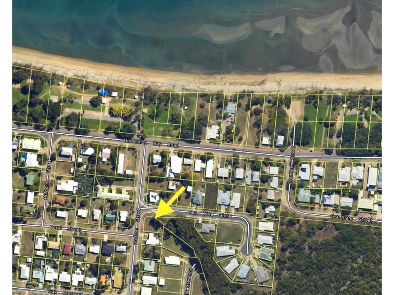 38 Crofton Street, Bowen QLD 4805