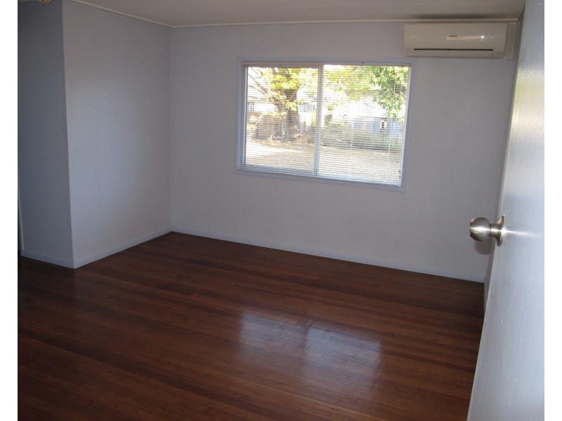 75 Horseshoe Bay Road, Bowen QLD 4805