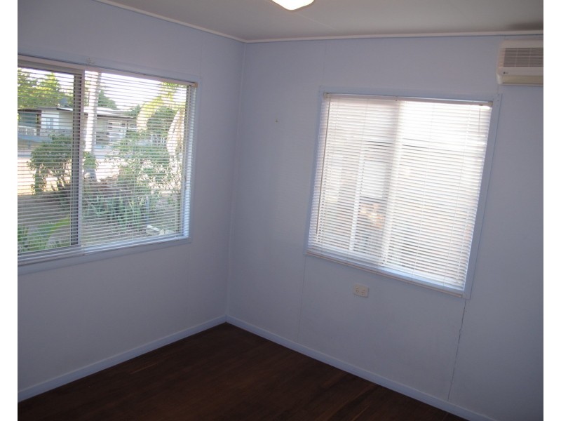 75 Horseshoe Bay Road, Bowen QLD 4805