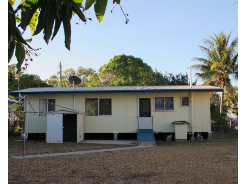 75 Horseshoe Bay Road, Bowen QLD 4805