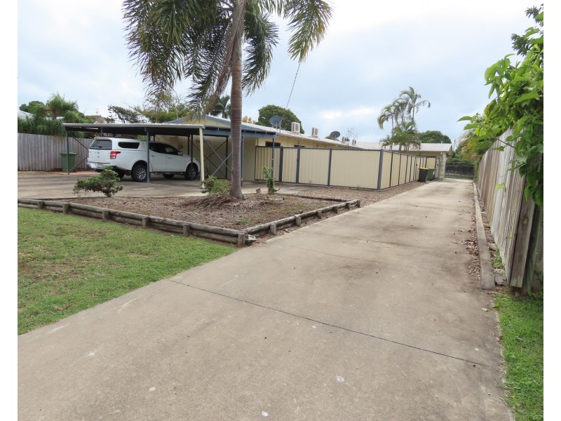 2/20 Marshall Street, Bowen QLD 4805