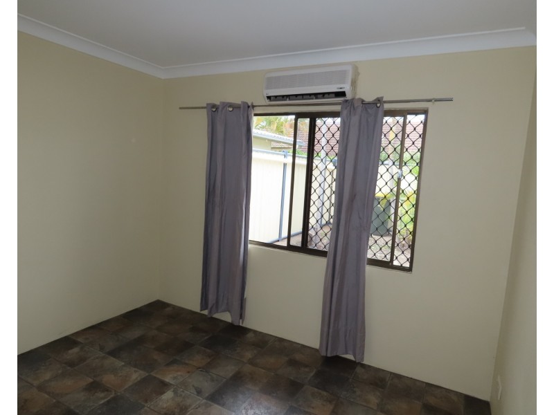 2/20 Marshall Street, Bowen QLD 4805