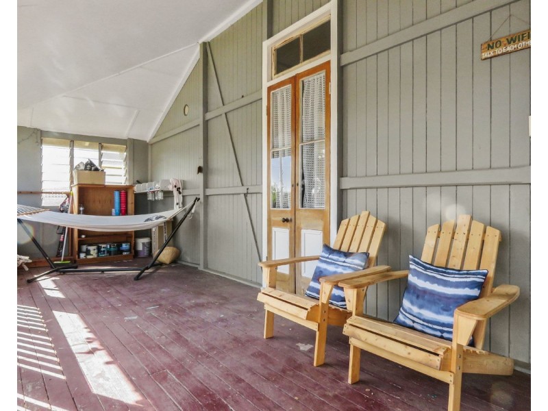 99 Powell Street, Bowen QLD 4805