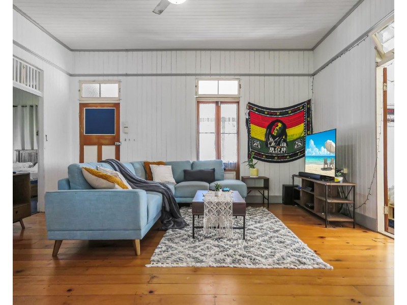 99 Powell Street, Bowen QLD 4805