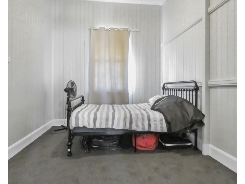 99 Powell Street, Bowen QLD 4805