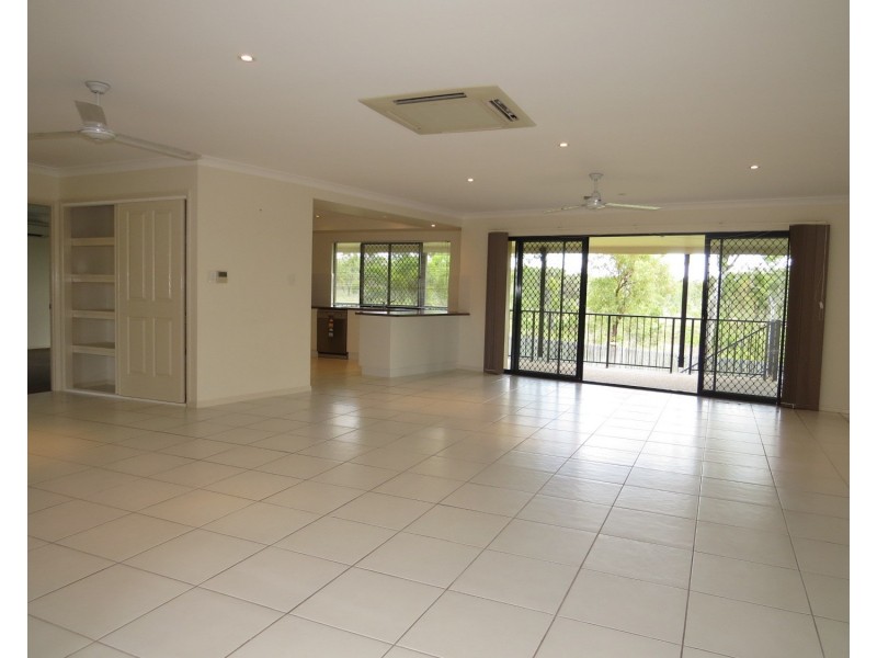 16 Fairway Drive, Bowen QLD 4805