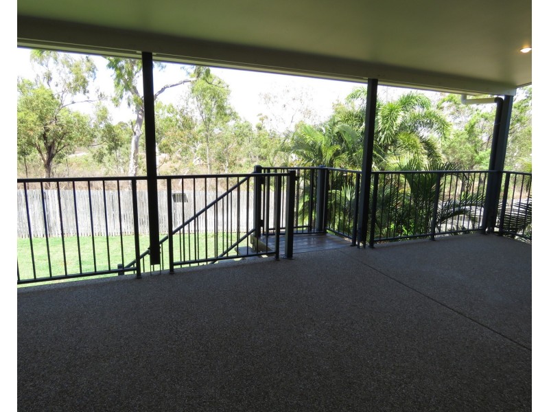 16 Fairway Drive, Bowen QLD 4805