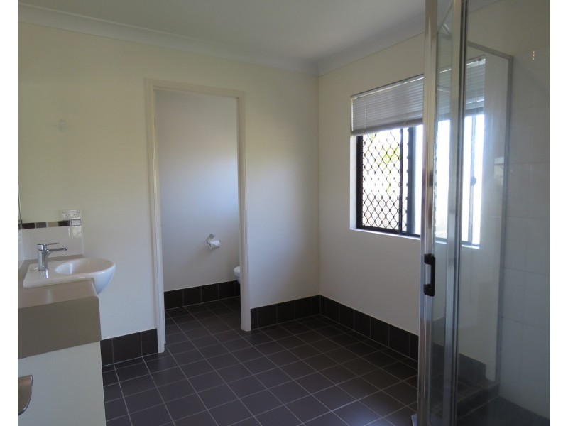 16 Fairway Drive, Bowen QLD 4805