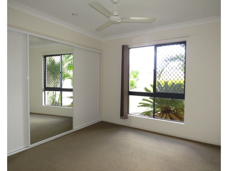 16 Fairway Drive, Bowen QLD 4805