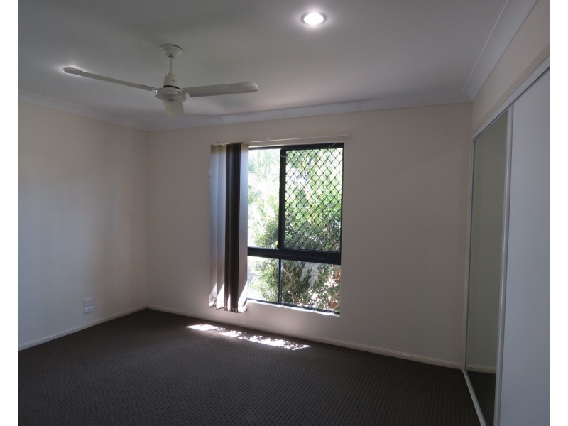 16 Fairway Drive, Bowen QLD 4805